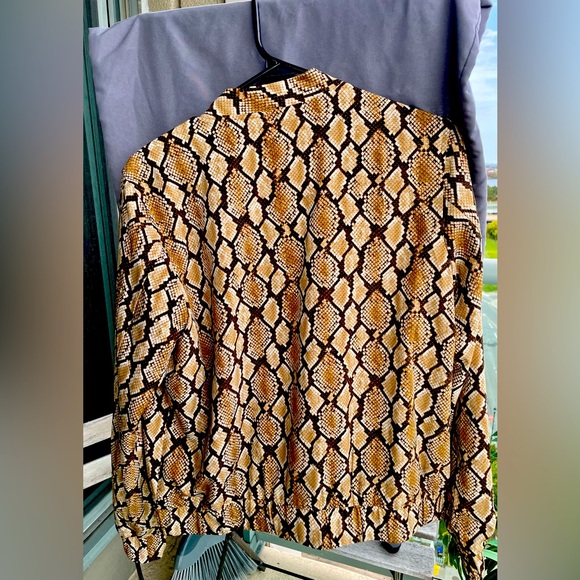 Michael Kors Snake Print Light Weight Bomber Jacket - Picture 2 of 2